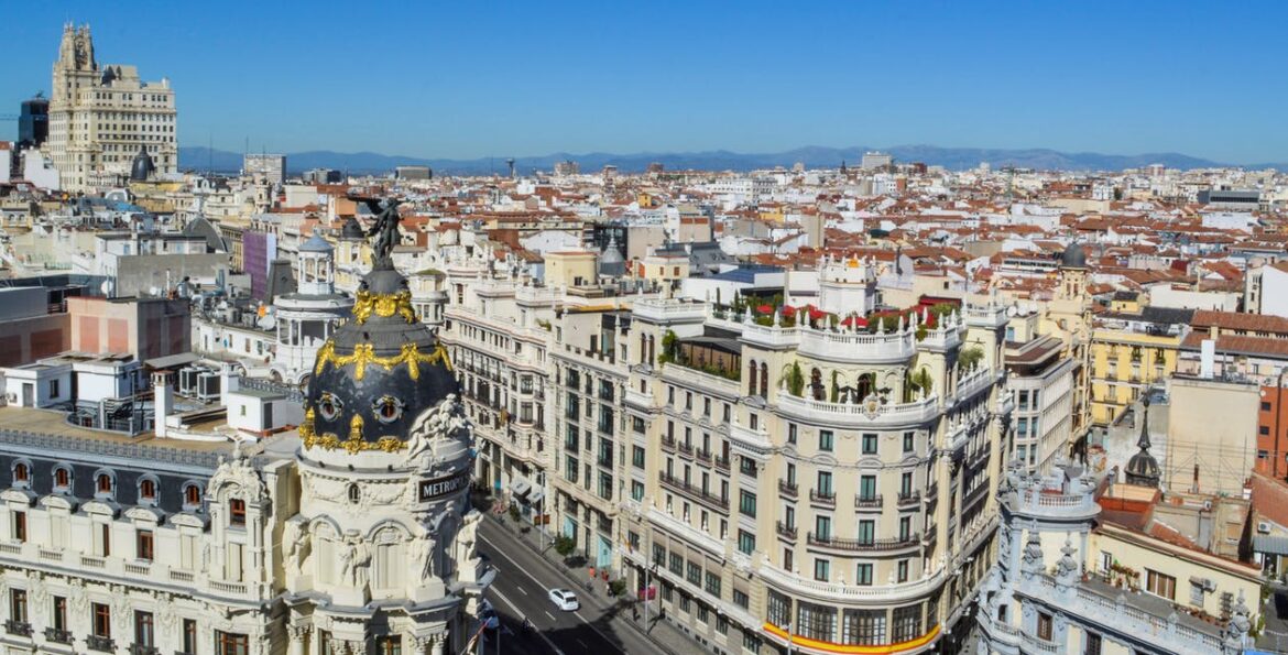 Guide to budget sightseeing in Madrid
