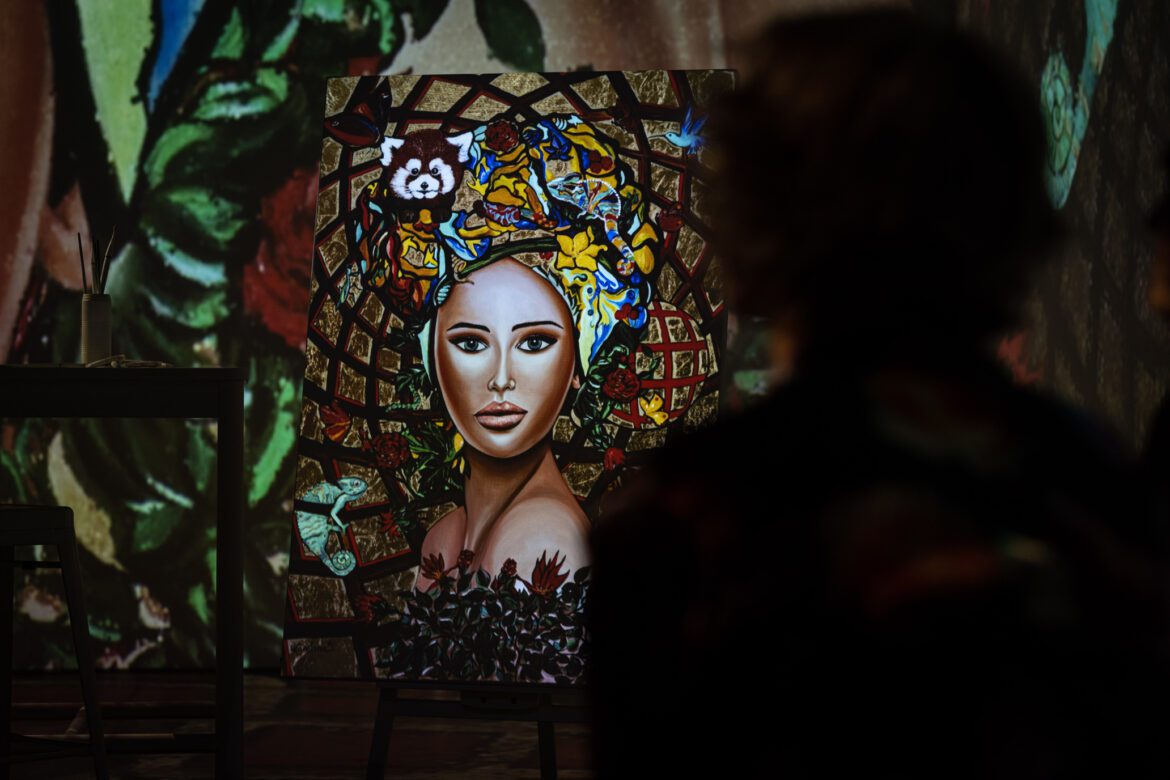 Immerse into “Karolina’s Universe” at kanvas Dubai