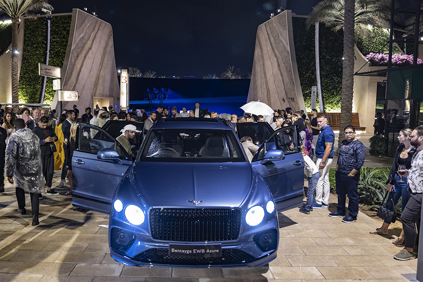 Bentley Bentayga Extended Wheelbase Unveiled For First Time in UAE 