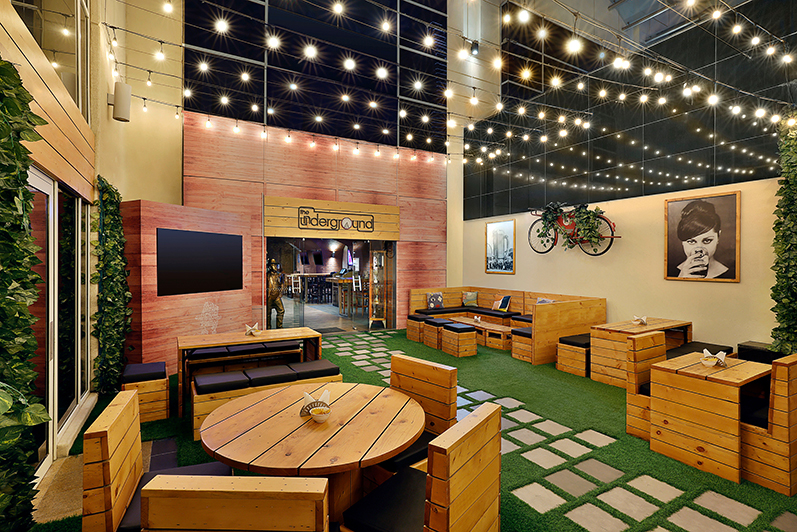 The Underground Pub at Al Habtoor Grand Resort Unveils Complete British Pub Experience