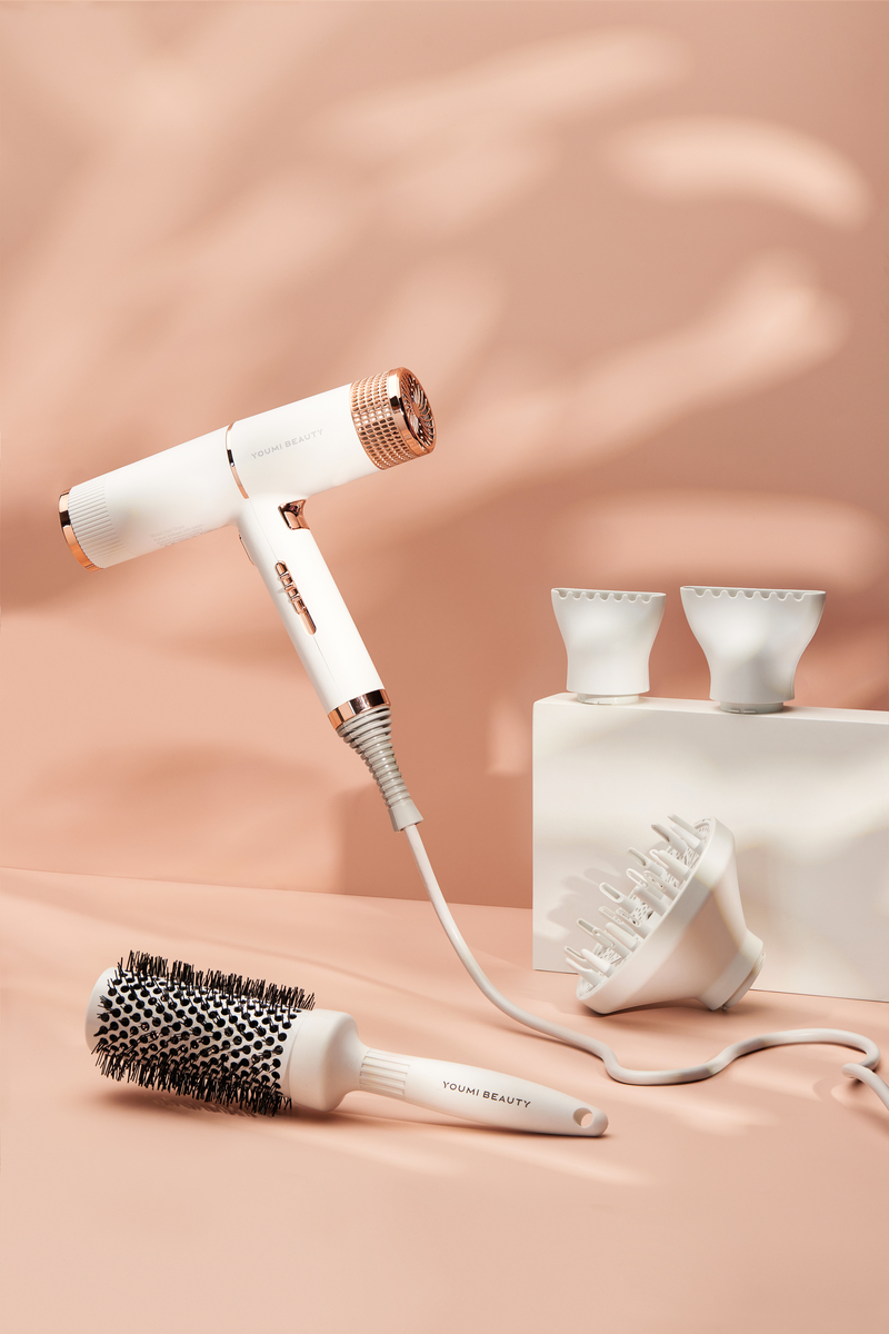 The Future of Beauty Tech: How Tools Are Making Glam Faster & Easier
